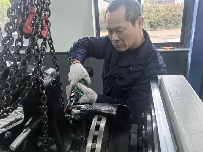 强强联手造 “新引擎”,盘毂创新模式助力公交企业转型升级 强强联手造 “新引擎”,盘毂创新模式助力公交企业转型升级