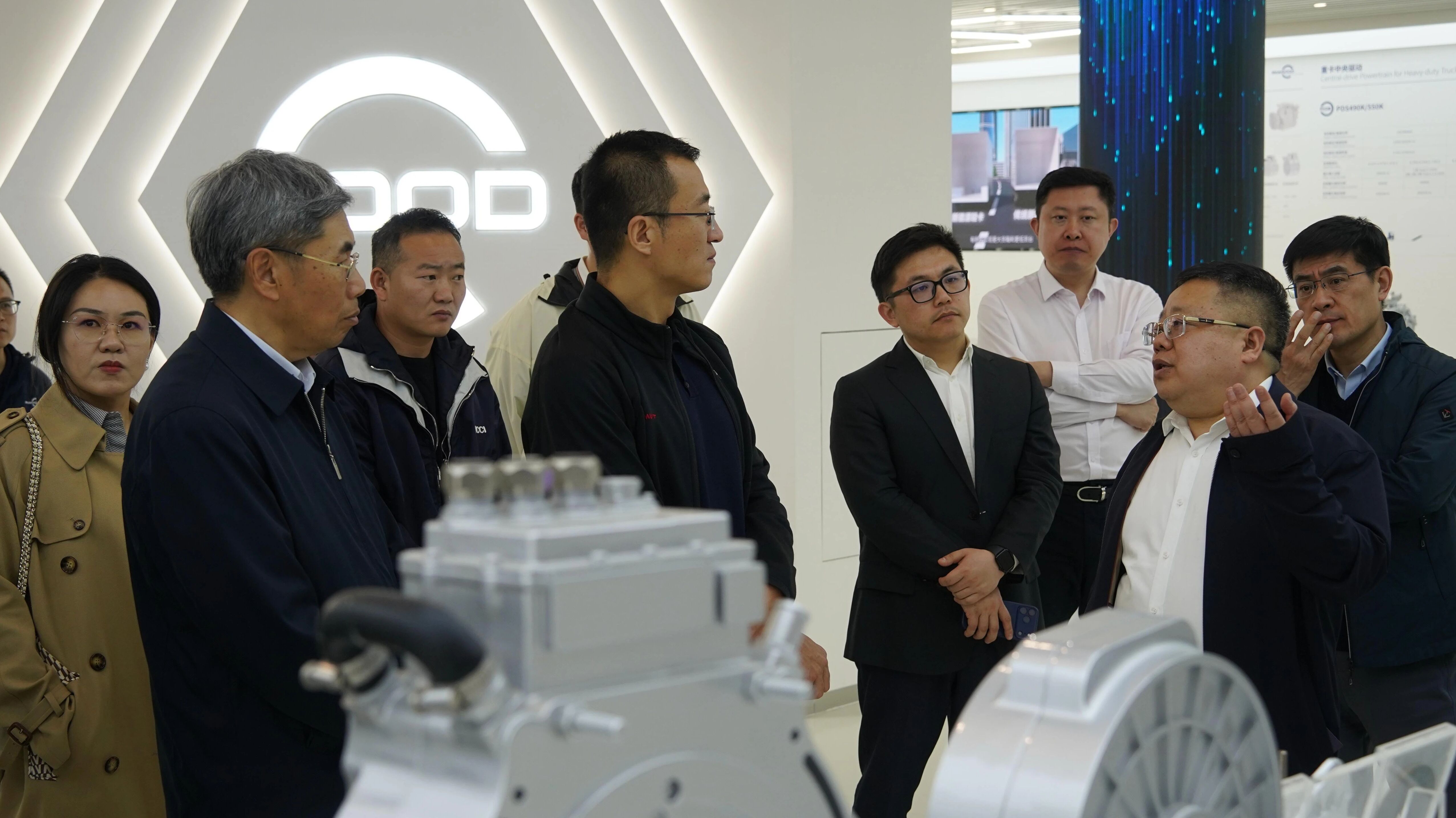 中科集团携中科三环、中科环保莅临盘毂动力考察 签署战略合作协议