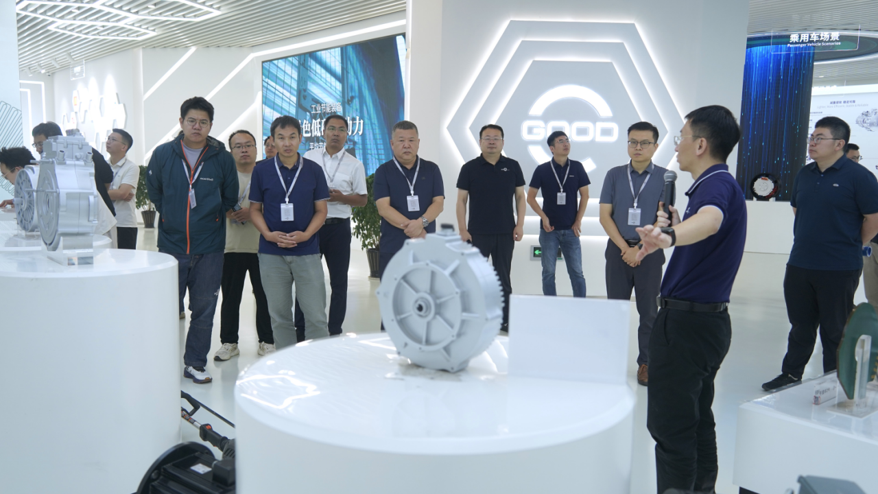 电动汽车用轴向磁通电机标准化领航研究项目启动会在盘毂召开