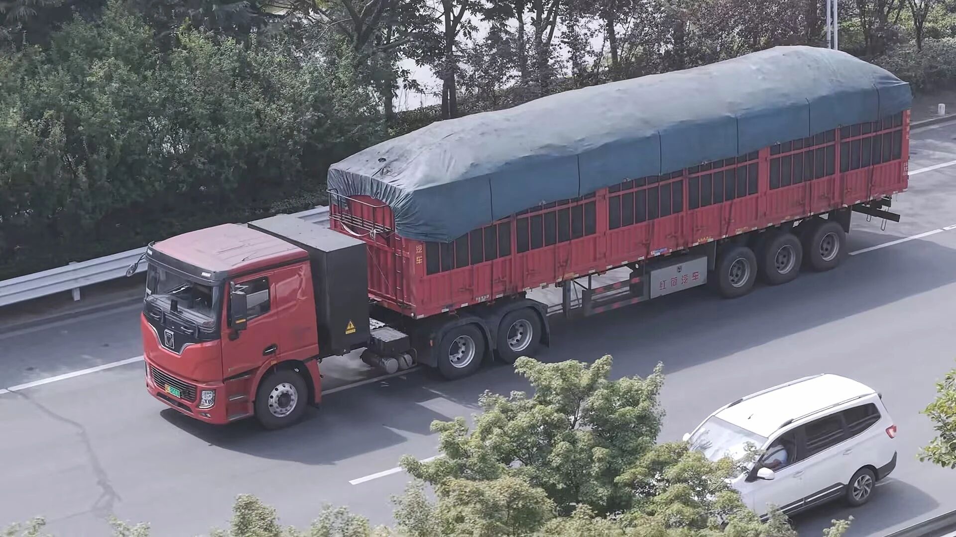 市场一线|盘毂重卡电驱动:邳州车队批量落地,满勤零故障跑出实战价值 市场一线|盘毂重卡电驱动:邳州车队批量落地,满勤零故障跑出实战价值