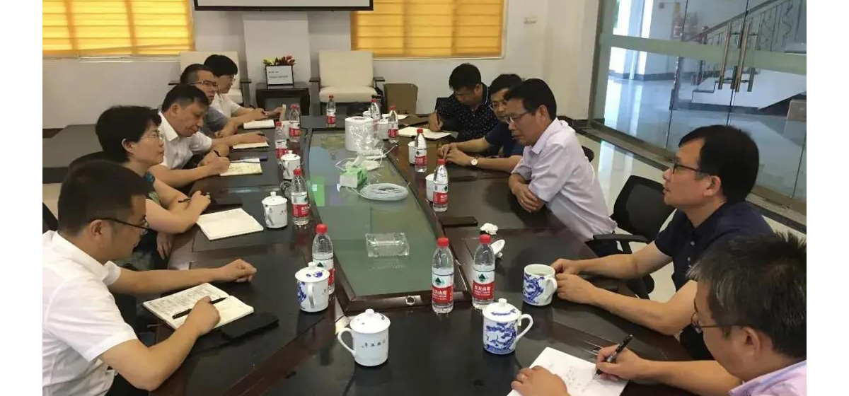 省工商联党组成员、副主席林建良一行赴金华开展“三服务”