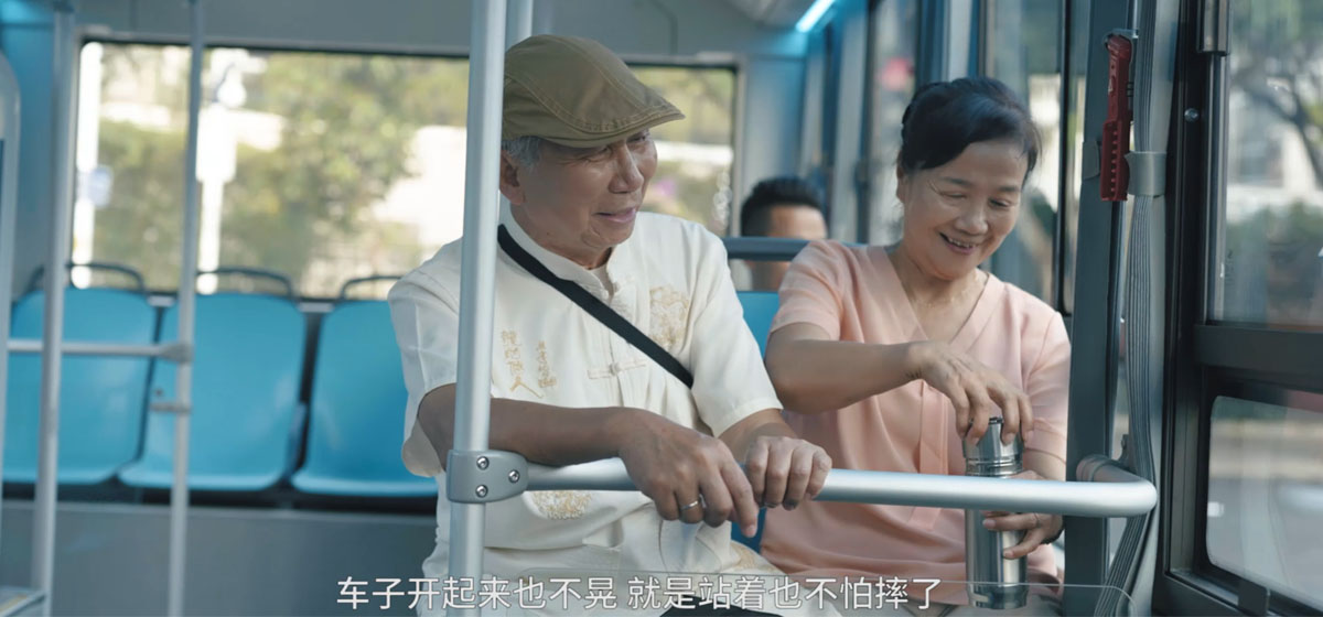重阳节，“对老人最友好的公交车”来到这座城市