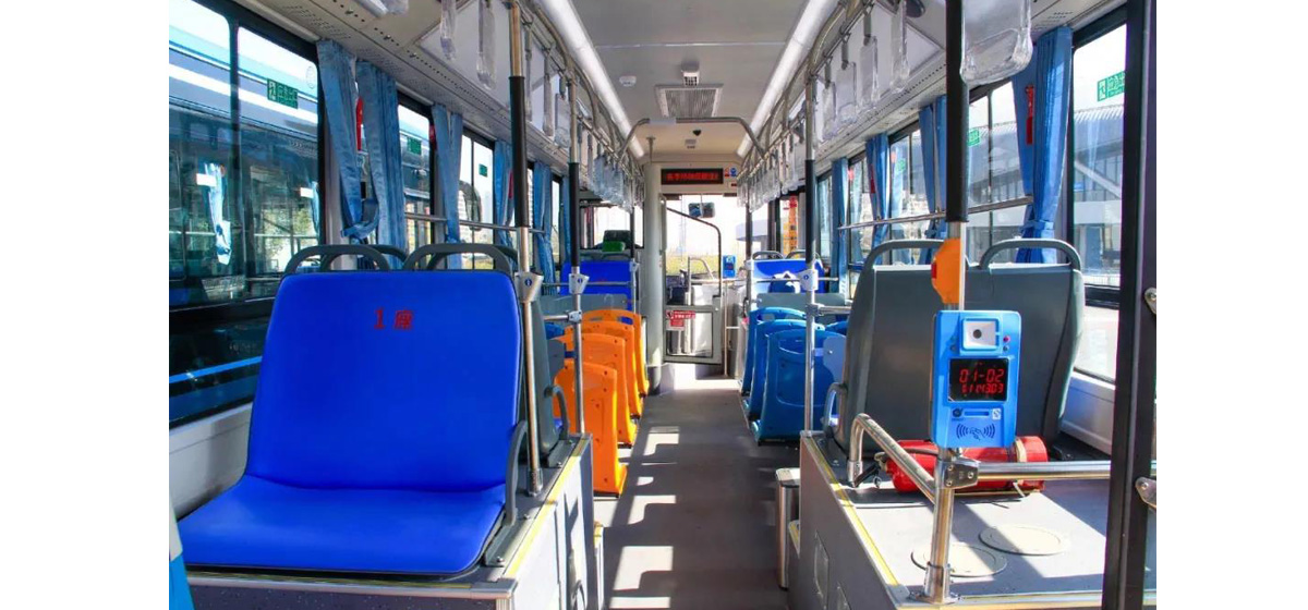 “公交大讲堂”探讨城市公共交通发展方向及车辆技术 地铁巴士方案广受好评