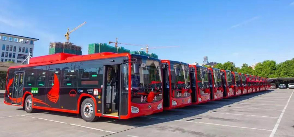 碳纤维地铁巴士亮点多 为嘉兴碳中和贡献新力量